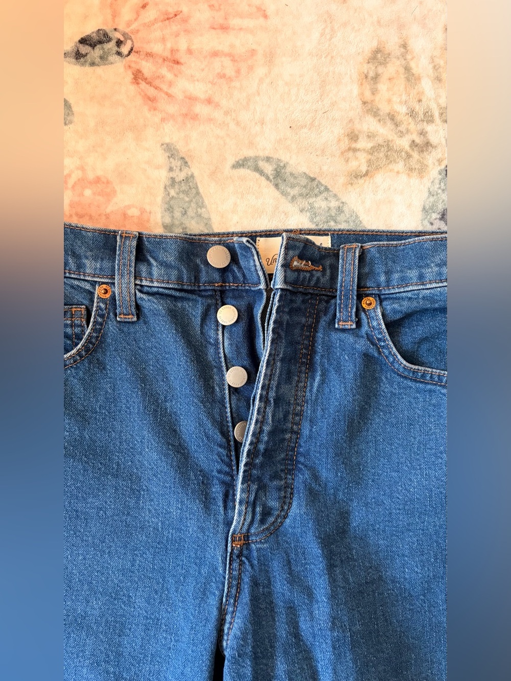 Universal Thread Blue Denim Midwash Jeans - Picture 5 of 10